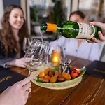 1711 Szálloda Valkenburg aan de Geul