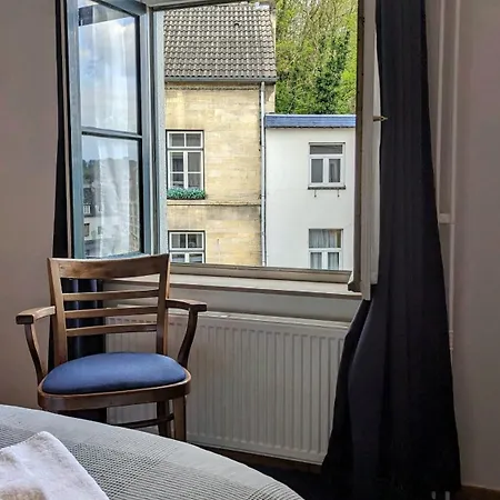 1711 Hotell