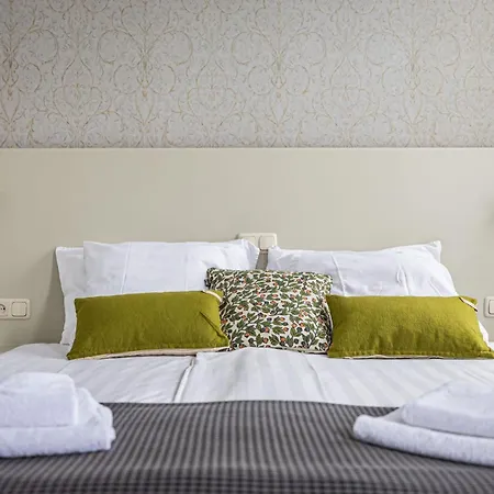 1711 Hotell